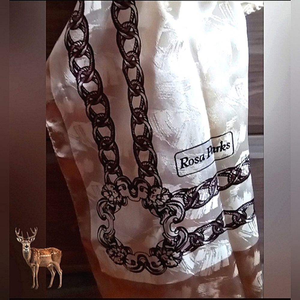 NEWOT ROSA PARKS🐞Cream Satin Neck Scarf with Brown Chain